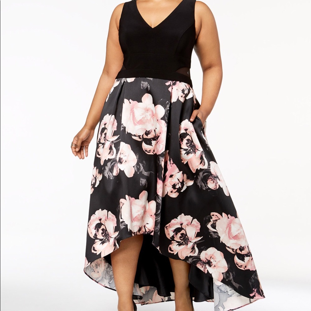 Women's formal dress. (16w)
